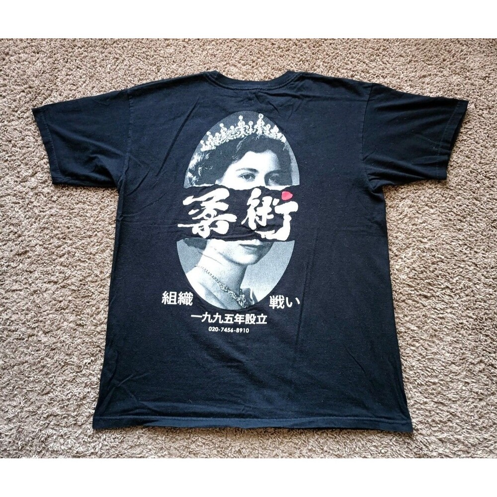 10 Deep T-Shirt Men's Size Medium Graphic Print Black Shirt